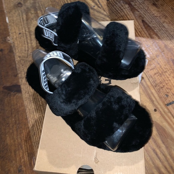 UGG Black Women’’s Oh Yeah slides - Picture 1 of 3